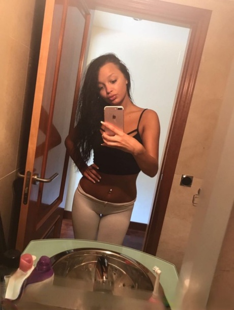Cumhuri̇yet Acentasız Bağımsız Escort Bayan Melis