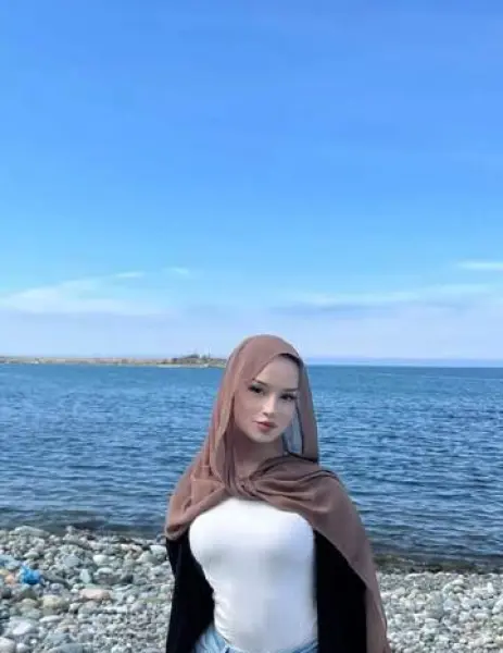 ŞİŞLİ Escort YAĞMUR - Gerçek Fotoğraflı Doğrulanmış Profil ŞİŞLİ VIP Escort YAĞMUR - Doğrulanmış Model